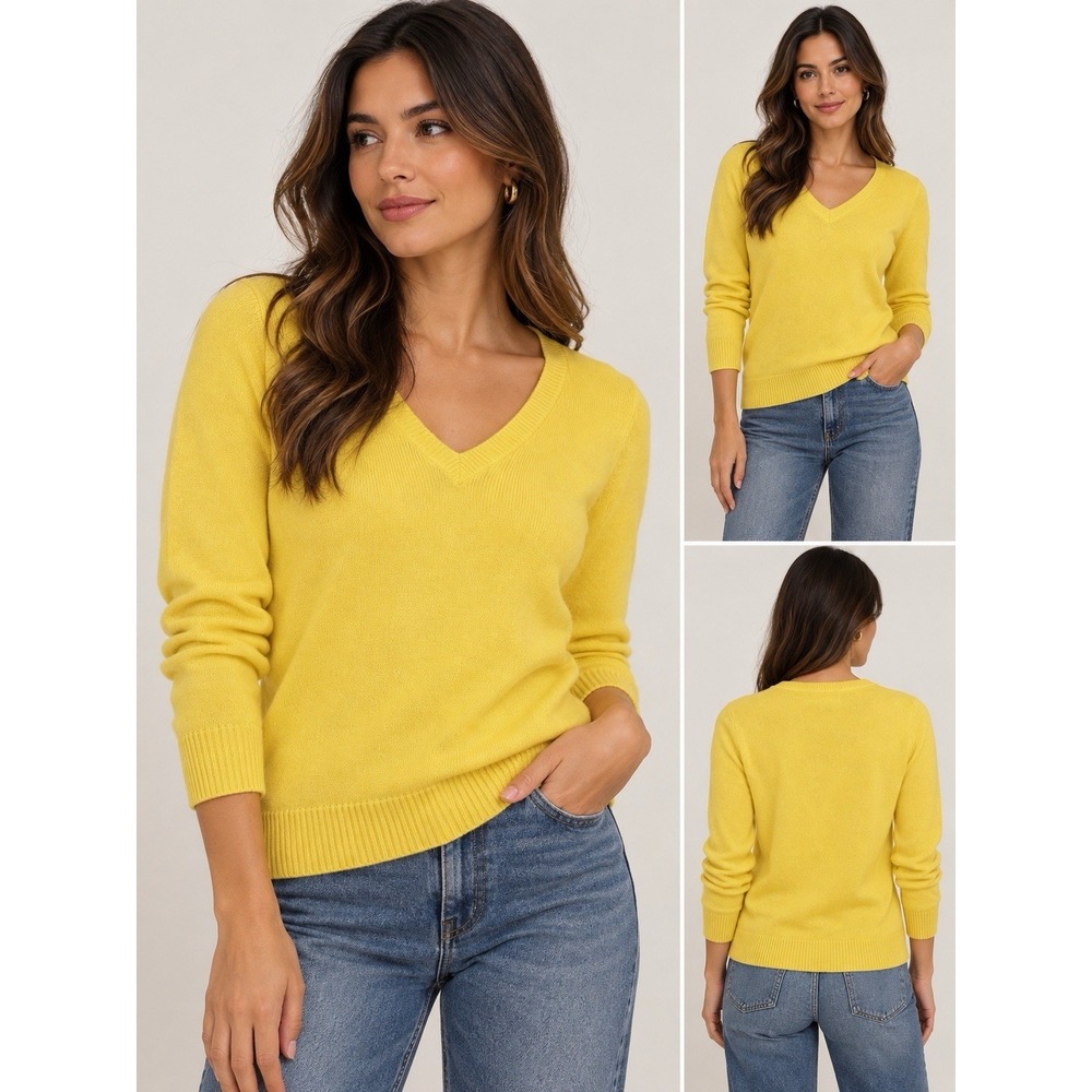 Old Navy Women's medium Yellow V Neck Pullover Soft Knit sweater